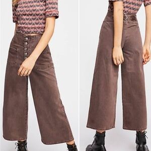 Free People Cropped Brown Wide Leg Button Front & Patch Pocket Jeans Size 26